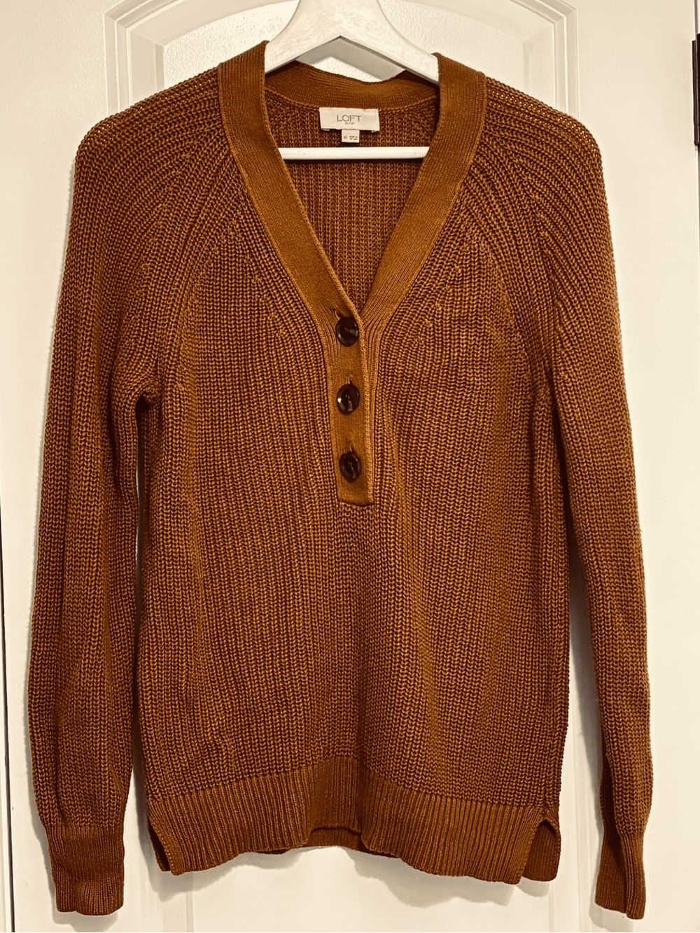 LOFT Women's Henley V-Neck Sweater in Rust Brown/Caramel